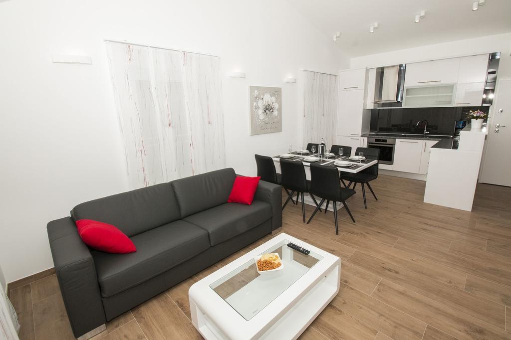 Lct Apartment Laura 奥米什 外观 照片